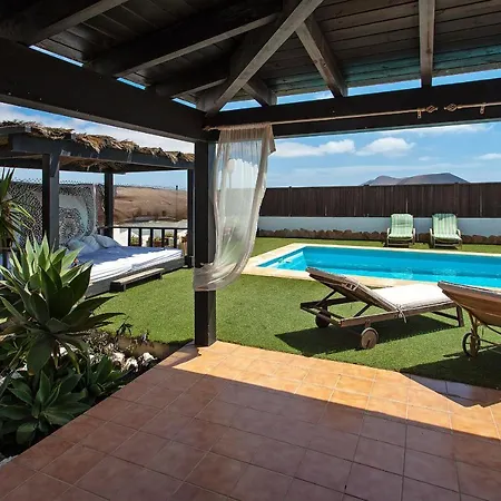 Casa Susana Villa *