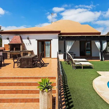Casa Susana Villa *